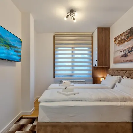 Aurora Lux 24 * Zlatibor