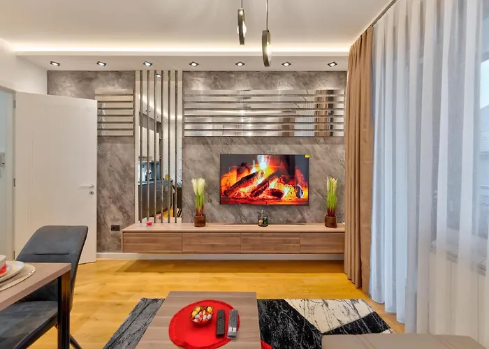 Aurora Lux 24 Apartman *