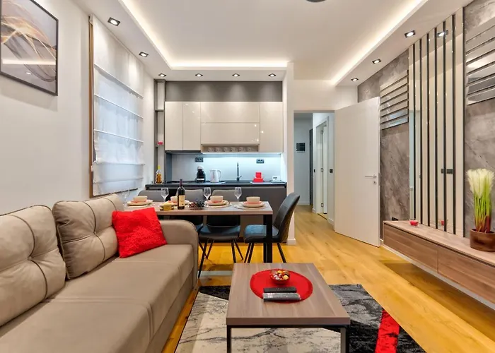 Apartman Aurora Lux 24 *