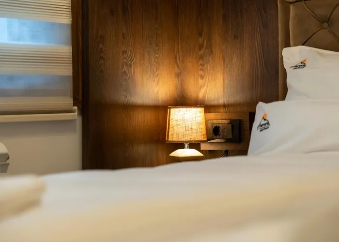 Aurora Lux 24 Apartman *