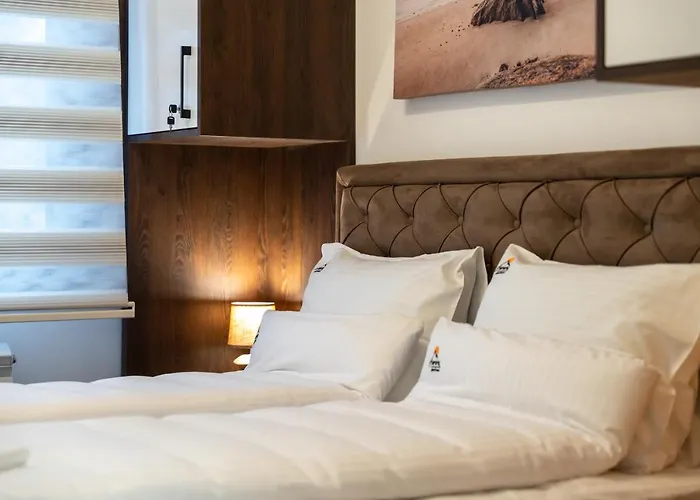 Aurora Lux 24 Apartman *