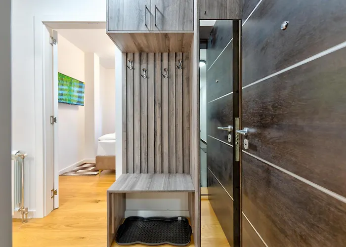 Aurora Lux 24 Zlatibor